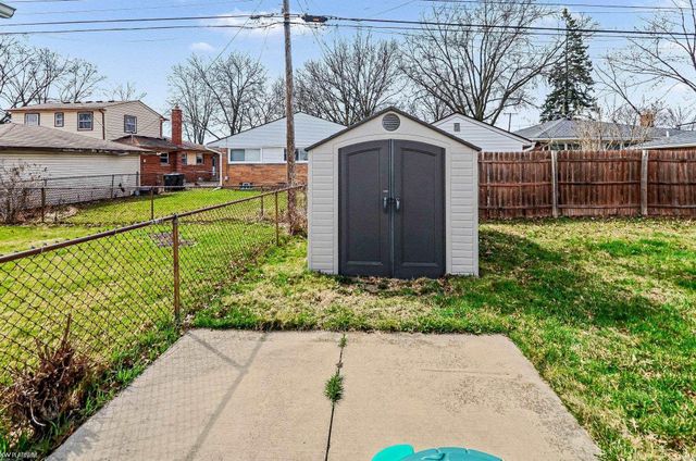 24617 Culver Street, Saint Clair Shores, MI 48080