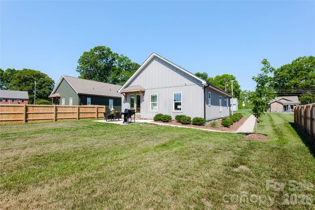 117 Roper Street, Belmont, NC 28012