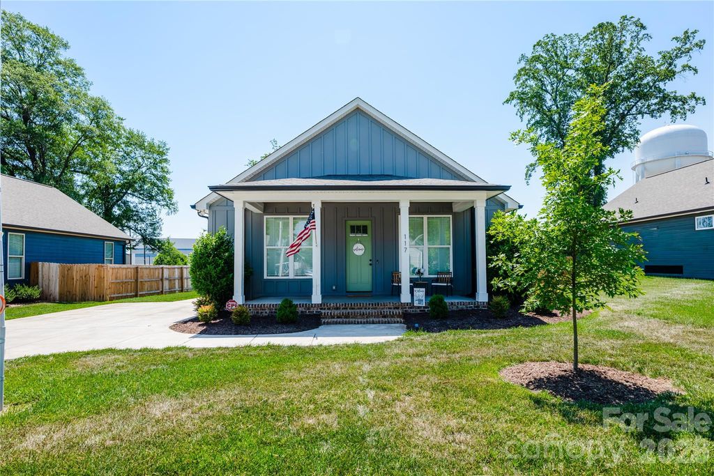 117 Roper Street, Belmont, NC 28012