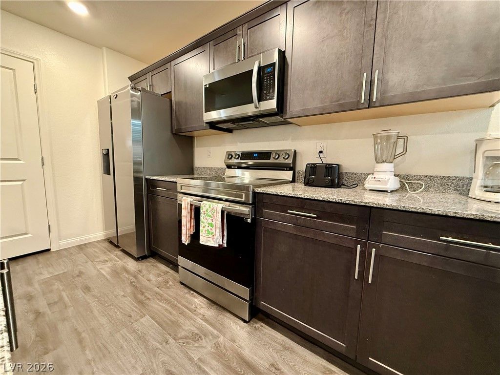 2686 Mango Light Avenue, North Las Vegas, NV 89086 — photo 5