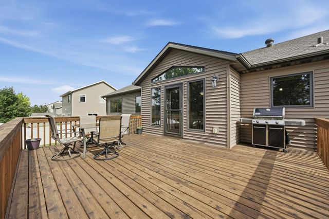 4724 Lavonne Court S, Fargo, ND 58104