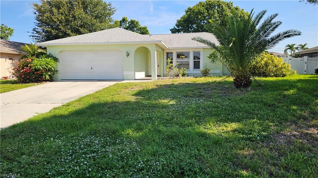 1401 SE 3rd ST, CAPE CORAL, FL 33990 — exterior