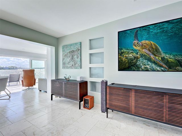 885 WHITE CAP CIRCLE 34, Venice, FL 34285