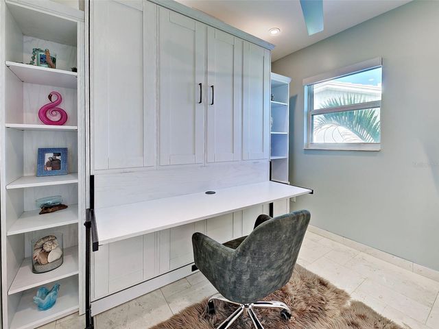 885 WHITE CAP CIRCLE 34, Venice, FL 34285