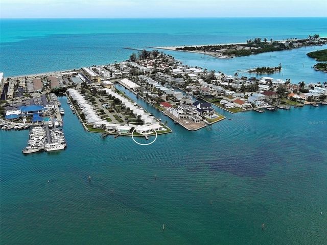 885 WHITE CAP CIRCLE 34, Venice, FL 34285