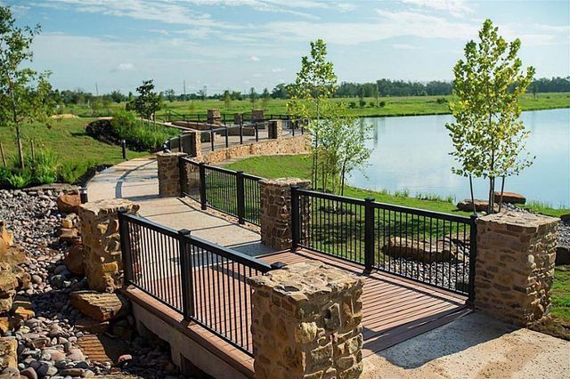 606 Saffron Plum Lane, Richmond, TX 77469