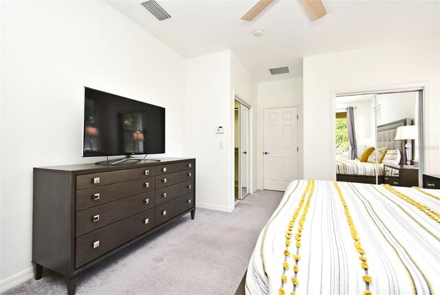 8766 THE ESPLANADE 23, Orlando, FL 32836