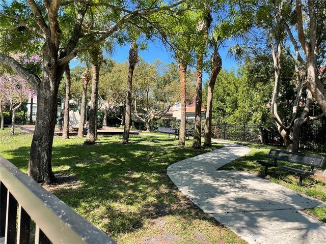 8766 THE ESPLANADE 23, Orlando, FL 32836