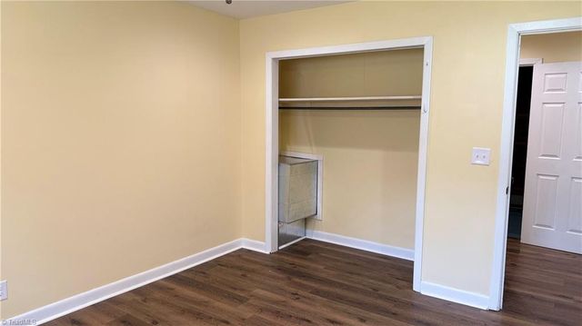 134 Carolina Avenue, Mount Airy, NC 27030