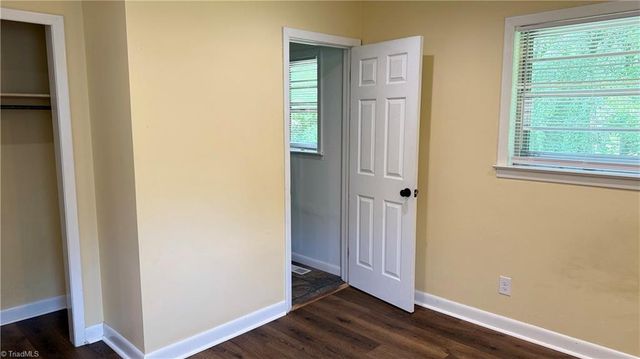 134 Carolina Avenue, Mount Airy, NC 27030