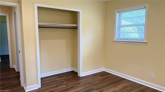 134 Carolina Avenue, Mount Airy, NC 27030
