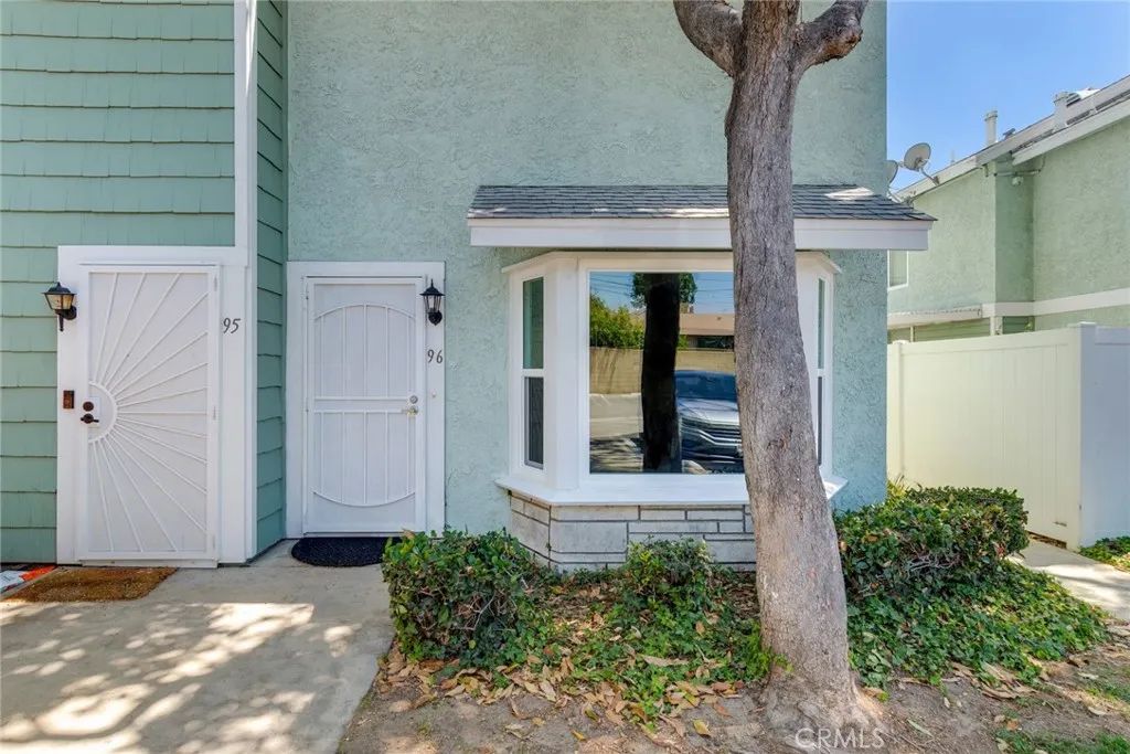 5640 Riverside Drive 96, Chino, CA 91710