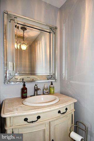 121 RIVER FOREST LN, Fort Washington, MD 20744