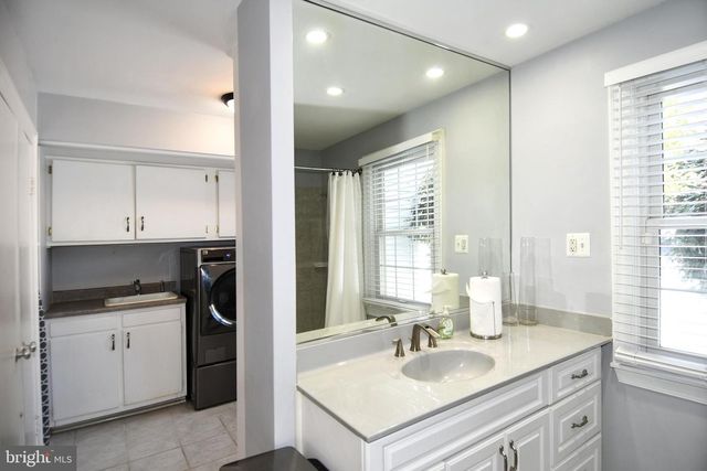 121 RIVER FOREST LN, Fort Washington, MD 20744