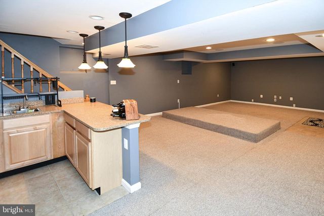 121 RIVER FOREST LN, Fort Washington, MD 20744