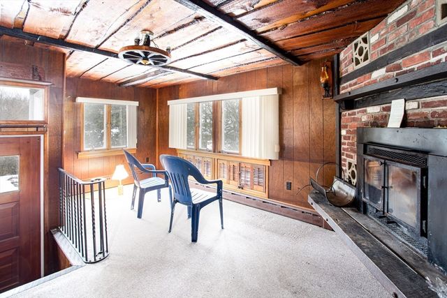 179 Robert St, Westport, MA 02790