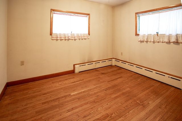 179 Robert St, Westport, MA 02790