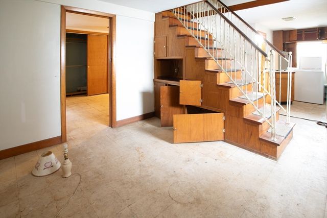 179 Robert St, Westport, MA 02790