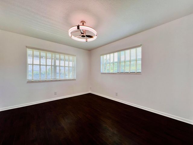 200 Northampton J 200, West Palm Beach, FL 33417