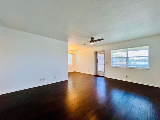 200 Northampton J 200, West Palm Beach, FL 33417