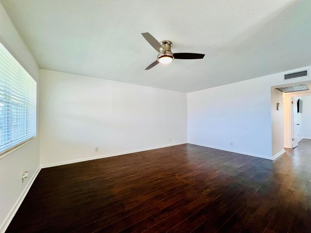 200 Northampton J 200, West Palm Beach, FL 33417