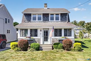 27 Gates Road, Old Saybrook, CT 06475
