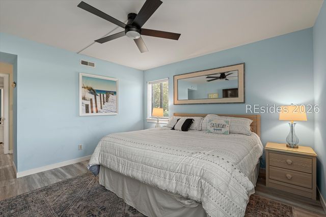 10 Lighthouse Rd Apt 426, Hilton Head Island, SC 29928