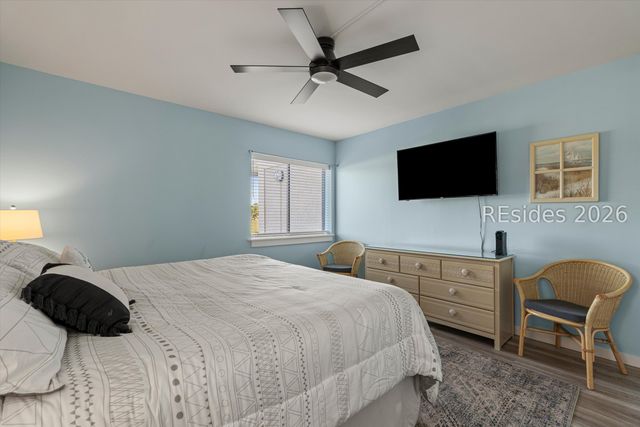 10 Lighthouse Rd Apt 426, Hilton Head Island, SC 29928