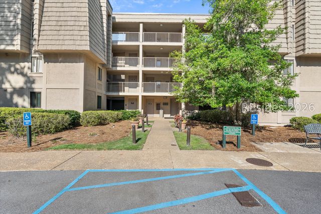 10 Lighthouse Rd Apt 426, Hilton Head Island, SC 29928