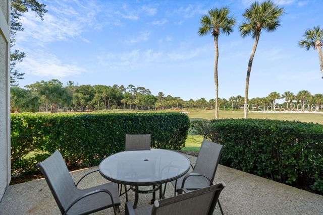 10 Lighthouse Rd Apt 426, Hilton Head Island, SC 29928