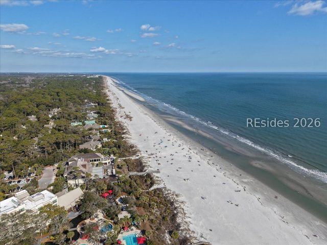 10 Lighthouse Rd Apt 426, Hilton Head Island, SC 29928