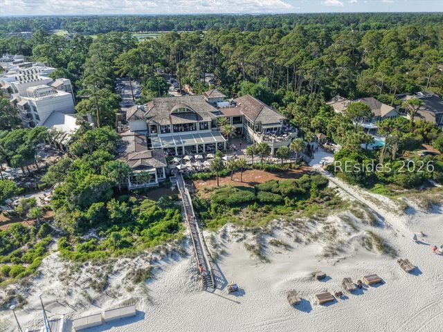 10 Lighthouse Rd Apt 426, Hilton Head Island, SC 29928