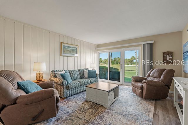 10 Lighthouse Rd Apt 426, Hilton Head Island, SC 29928