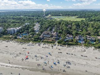 10 Lighthouse Rd Apt 426, Hilton Head Island, SC 29928