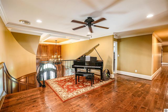 4001 Clinton Road, Paducah, KY 42001