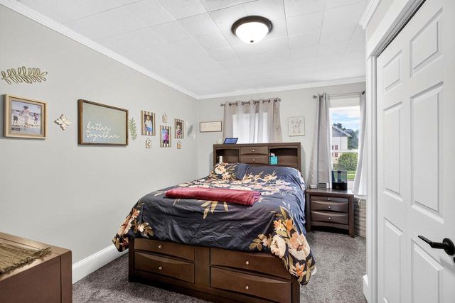 822 W 11TH AVENUE, Oshkosh, WI 54902