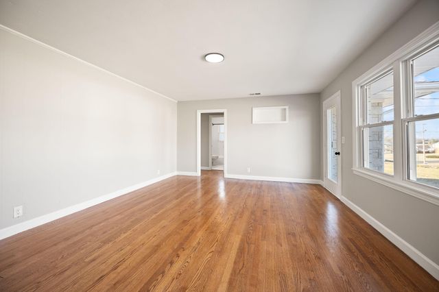 1007 Greensburg Street, Columbia, KY 42728