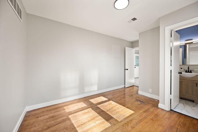 1007 Greensburg Street, Columbia, KY 42728