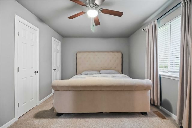 453 W 2nd Street, Centerton, AR 72719