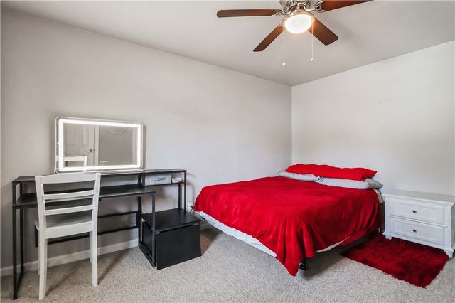 453 W 2nd Street, Centerton, AR 72719