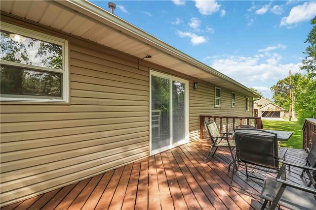 453 W 2nd Street, Centerton, AR 72719
