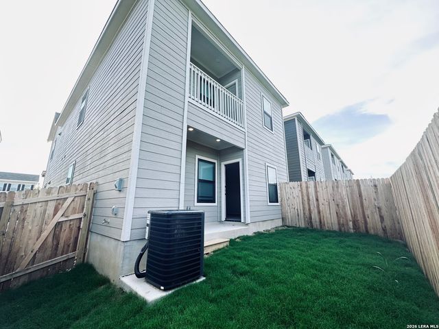7162 Magnolia Crk Unit 101, San Antonio, TX 78252