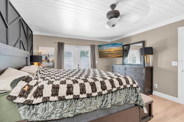 1901 LANDSIDE DRIVE, Valrico, FL 33594