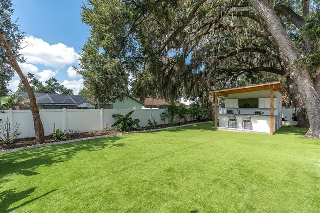 1901 LANDSIDE DRIVE, Valrico, FL 33594