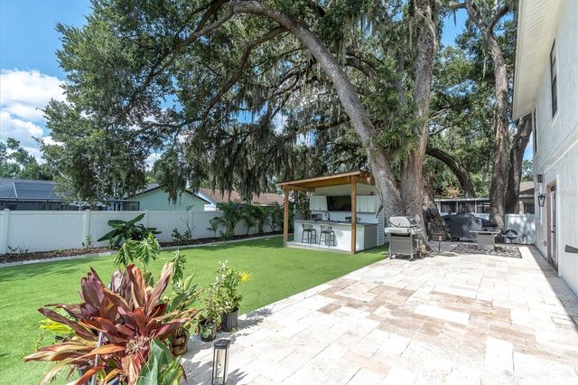 1901 LANDSIDE DRIVE, Valrico, FL 33594