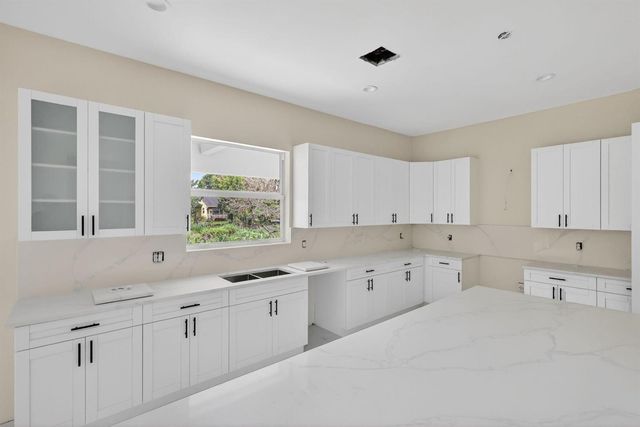 1974 SW Idaho Lane, Port St. Lucie, FL 34953