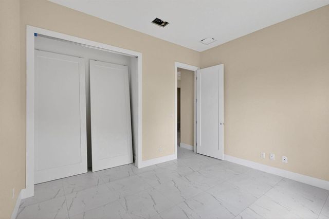 1974 SW Idaho Lane, Port St. Lucie, FL 34953