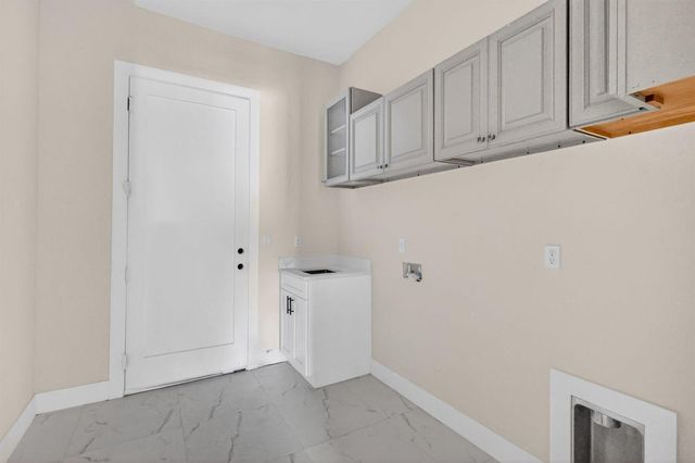 1974 SW Idaho Lane, Port St. Lucie, FL 34953