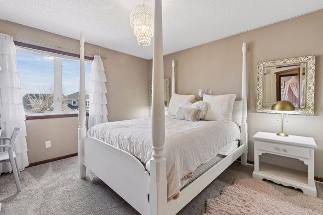 17765 69th Place N, Maple Grove, MN 55311