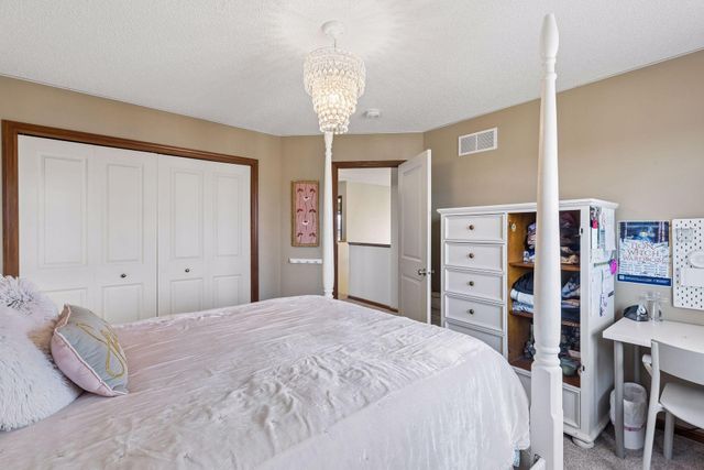 17765 69th Place N, Maple Grove, MN 55311